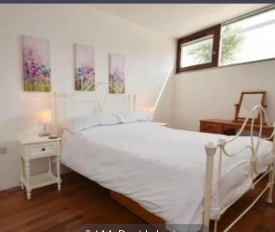 Westward Ho! Beachfront Luxury For 2 מראה חיצוני תמונה